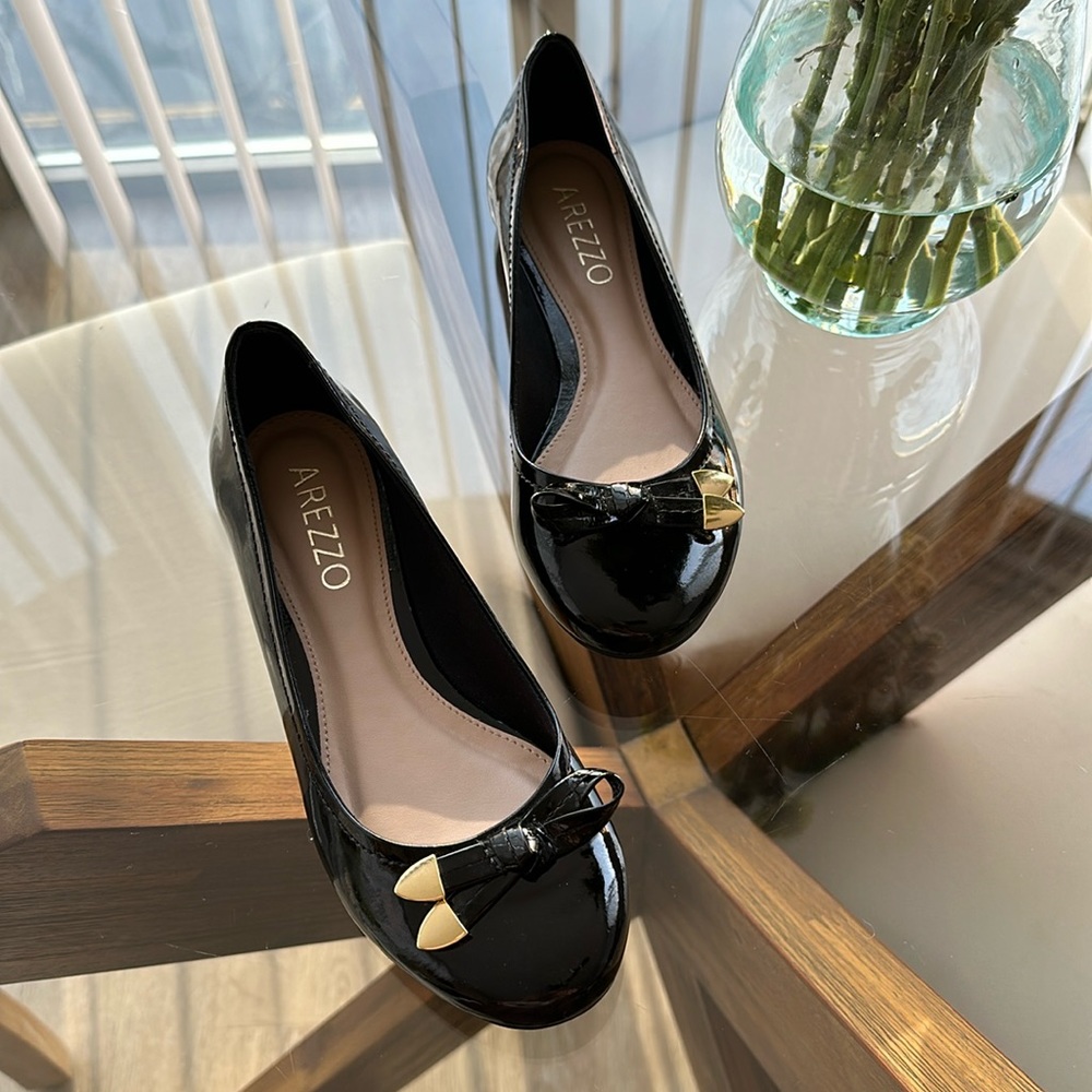 Brand new black ballet flats